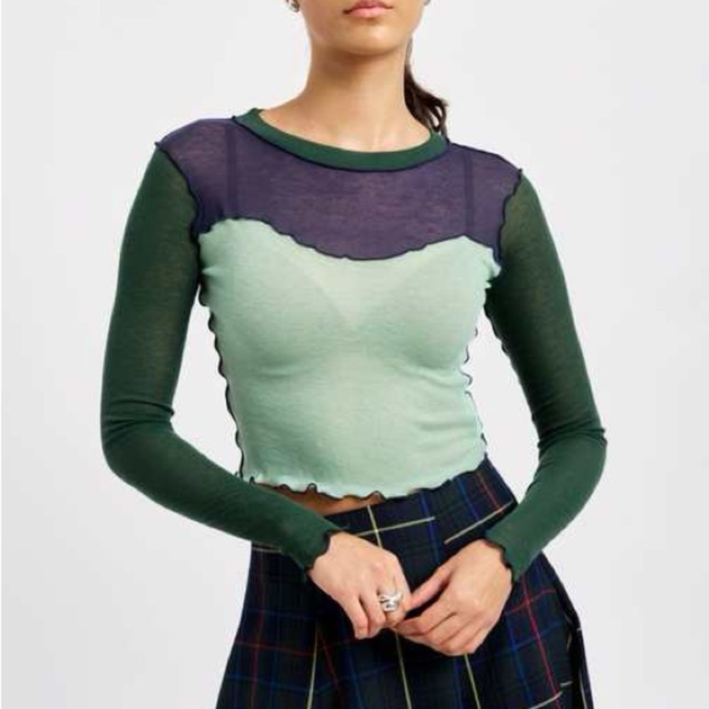 Sheer Yoke Long Sleeve Tee in Dark Green and Mint